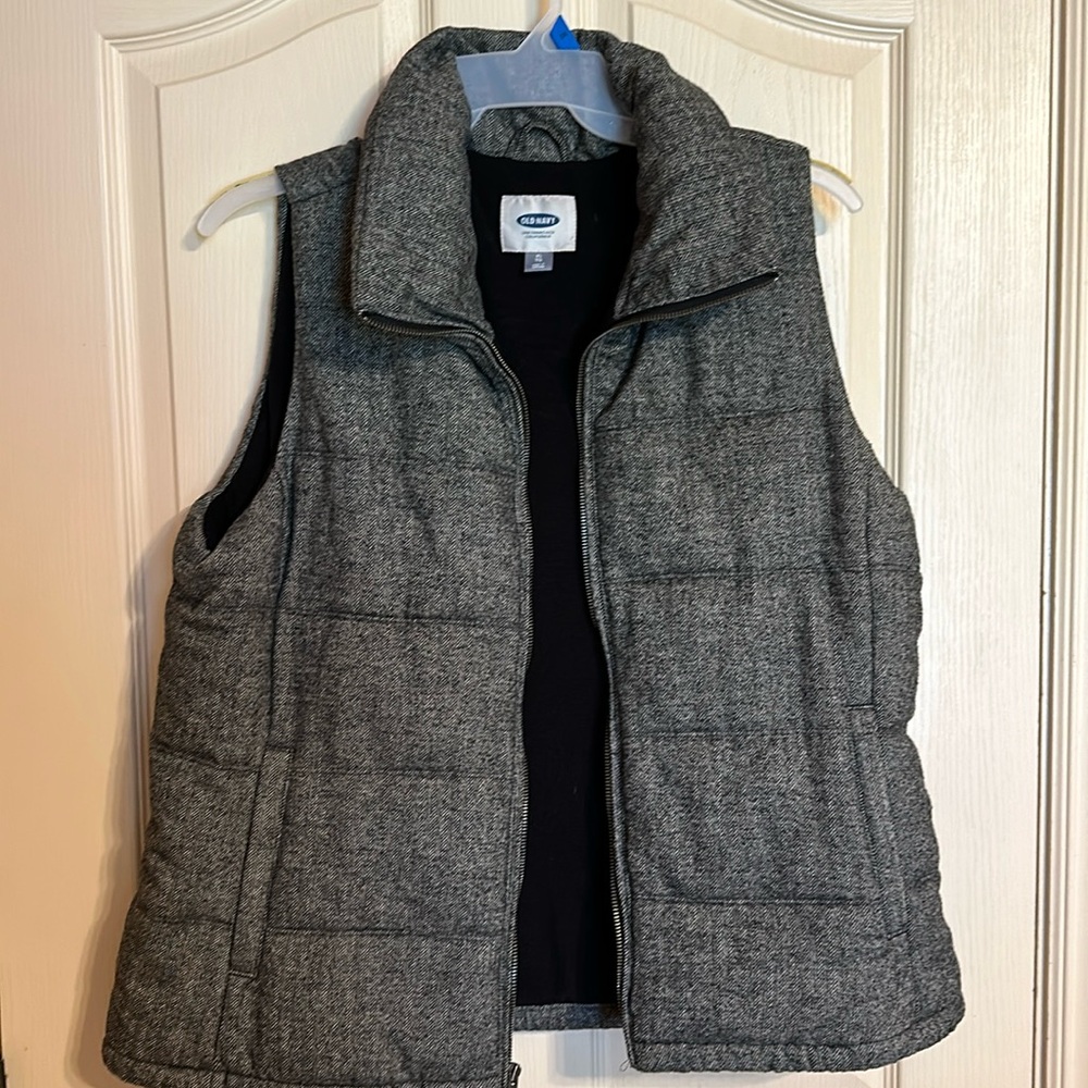 Old Navy women’s vest XL barely worn
